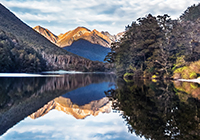 Fiordland New Zealand mountain images and information
